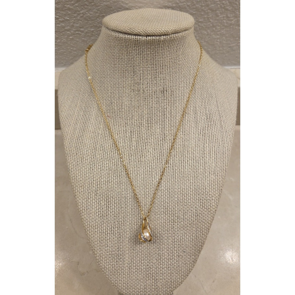 14k GP Danbury Mint Love's Embrace Pearl & Genuine Diamond Necklace